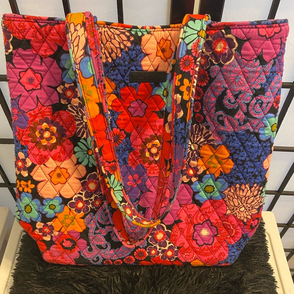 Vera Bradley tote